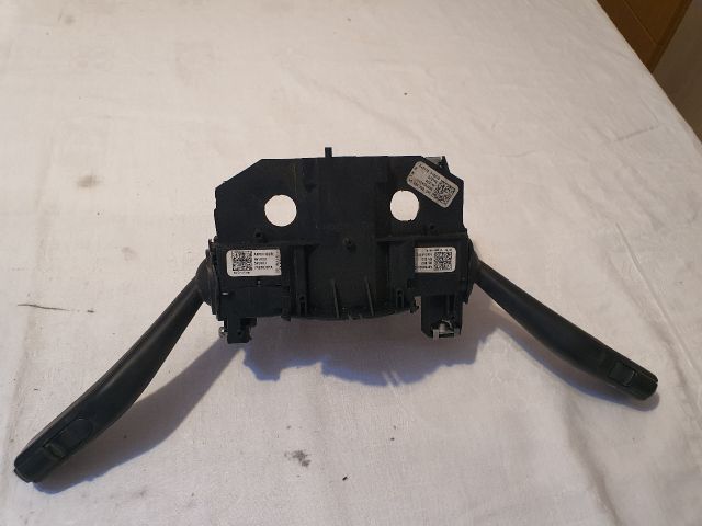 bontott VW TOURAN Komplett Kormánykapcsoló (Bajuszkapcsoló)