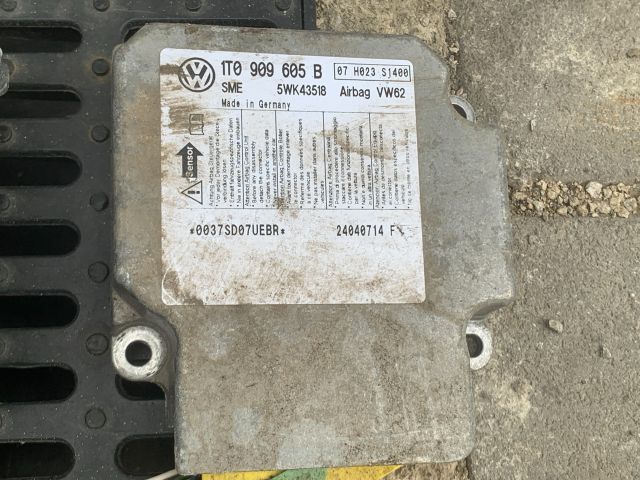 bontott VW TOURAN Komplett Légzsák Szett