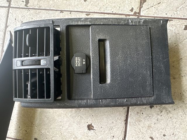 bontott VW TOURAN Könyöklő