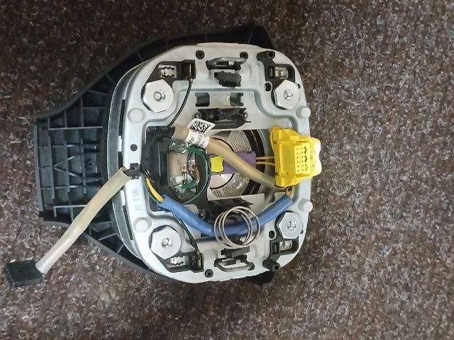 bontott VW TOURAN Kormánylégzsák