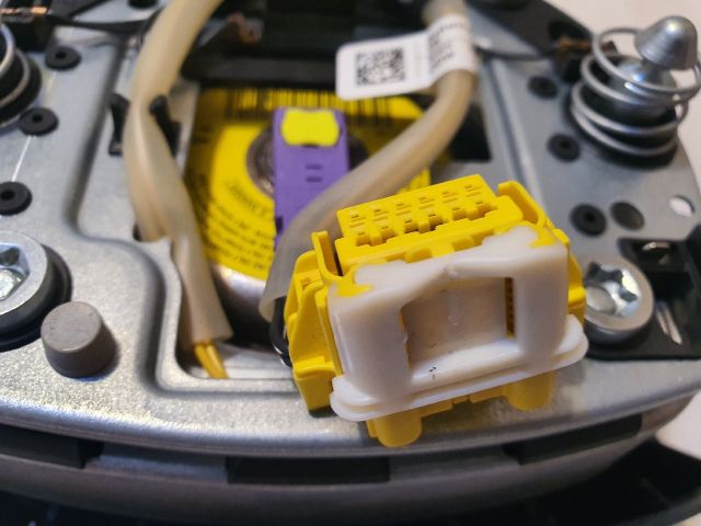 bontott VW TOURAN Kormánylégzsák