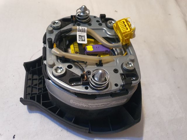 bontott VW TOURAN Kormánylégzsák