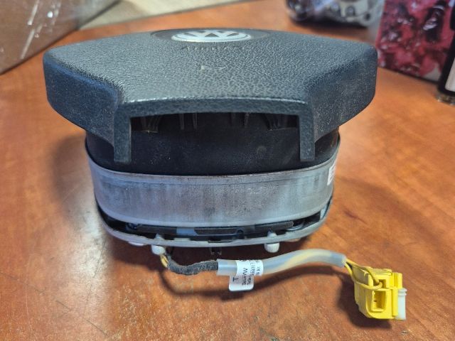 bontott VW TOURAN Kormánylégzsák