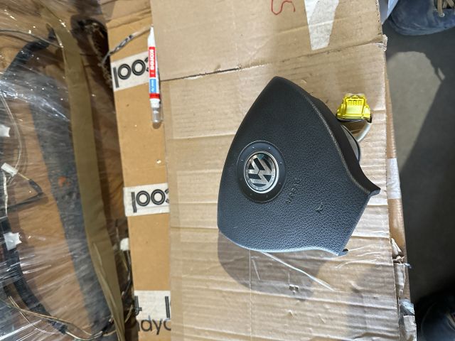 bontott VW TOURAN Kormánylégzsák