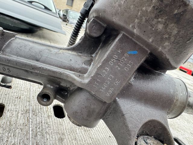 bontott VW TOURAN Kormánymű (Elektromos)