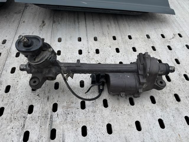 bontott VW TOURAN Kormánymű (Elektromos)