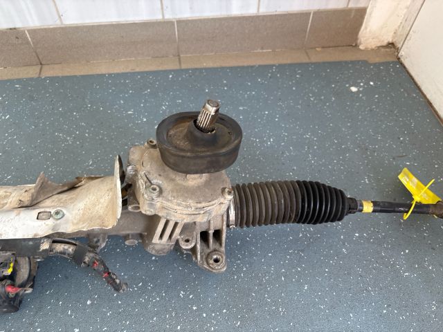 bontott VW TOURAN Kormánymű (Elektromos)