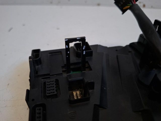 bontott VW TOURAN Kormányoszlop Vezérlő