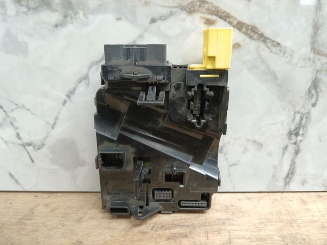 bontott VW TOURAN Kormányoszlop Vezérlő