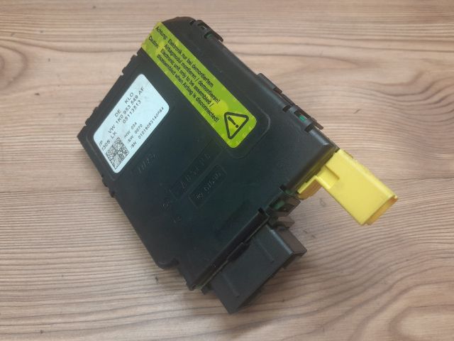 bontott VW TOURAN Kormányoszlop Vezérlő