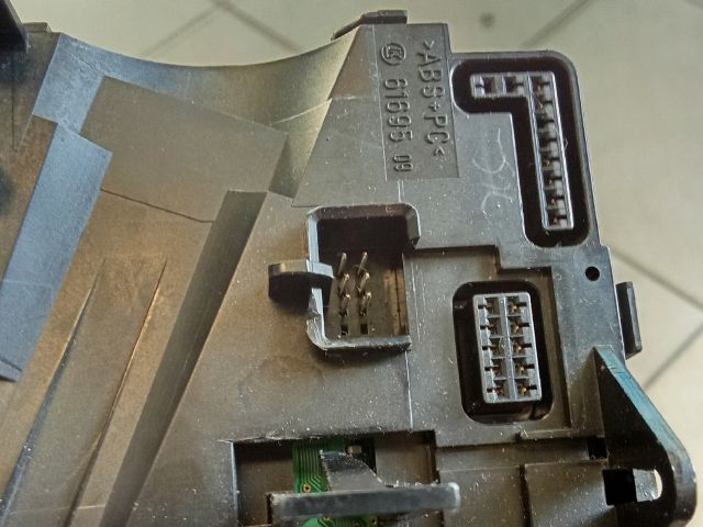 bontott VW TOURAN Kormányoszlop Vezérlő