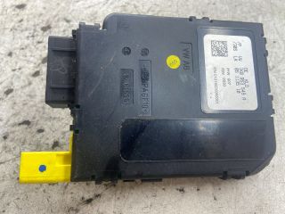 bontott VW TOURAN Kormányoszlop Vezérlő