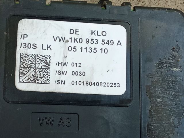 bontott VW TOURAN Kormányoszlop Vezérlő