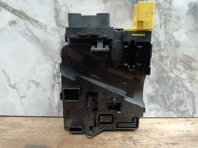 bontott VW TOURAN Kormányoszlop Vezérlő