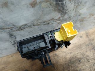 bontott VW TOURAN Kormányoszlop Vezérlő