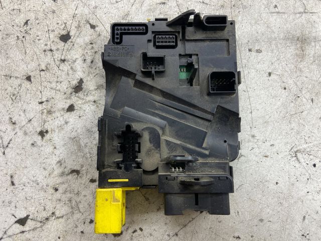 bontott VW TOURAN Kormányoszlop Vezérlő