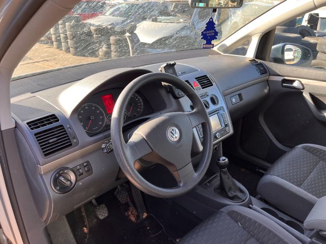 bontott VW TOURAN Kormányoszlop