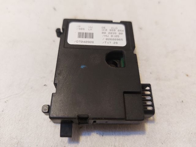 bontott VW TOURAN Kormányszög Jeladó