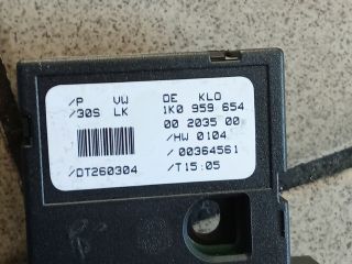 bontott VW TOURAN Kormányszög Jeladó