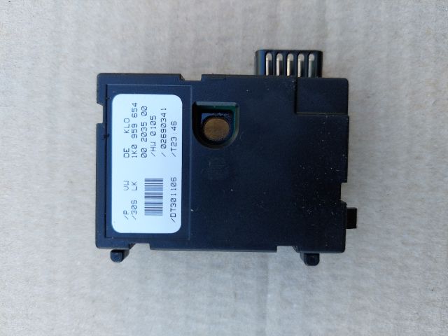 bontott VW TOURAN Kormányszög Jeladó