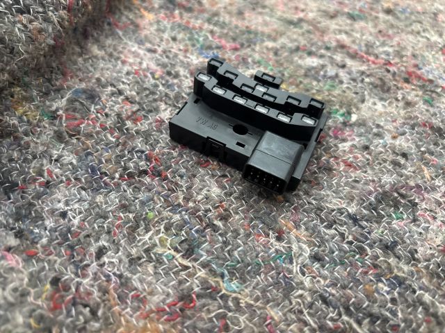 bontott VW TOURAN Kormányszög Jeladó