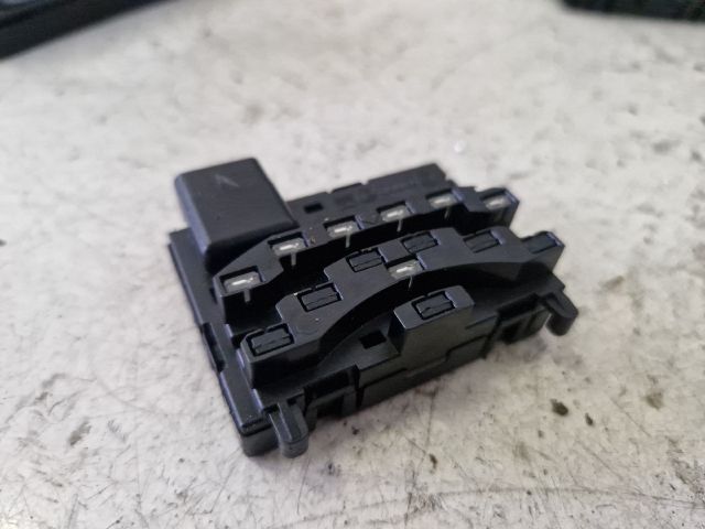 bontott VW TOURAN Kormányszög Jeladó