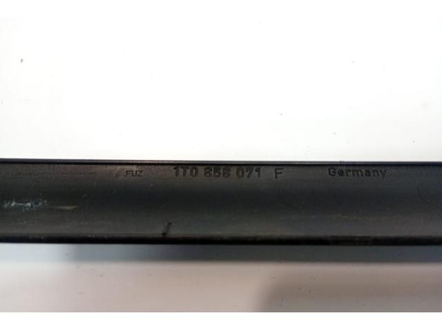 bontott VW TOURAN Középkonzol Keret