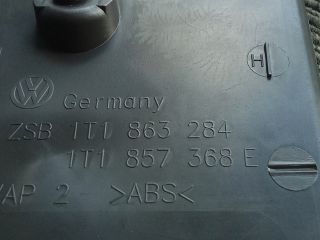 bontott VW TOURAN Középső Kardánbox Burkolat