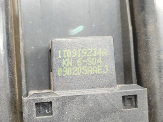 bontott VW TOURAN Középső Szellőző