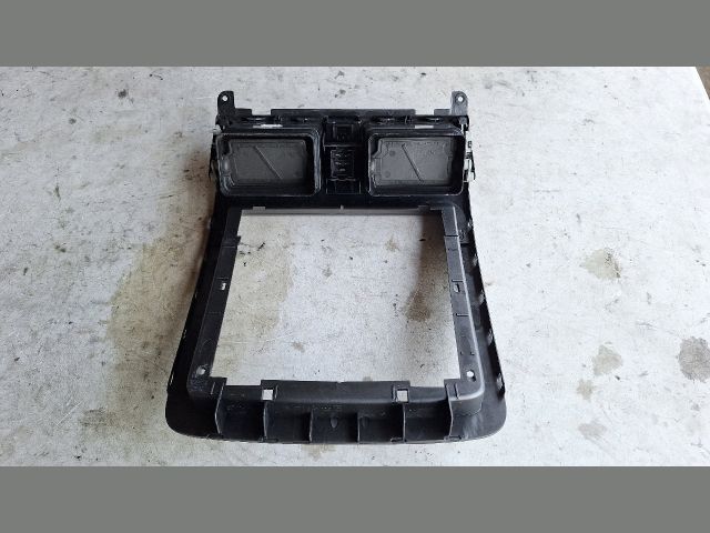 bontott VW TOURAN Középső Szellőző