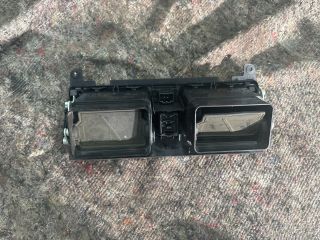 bontott VW TOURAN Középső Szellőző