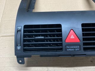 bontott VW TOURAN Középső Szellőző