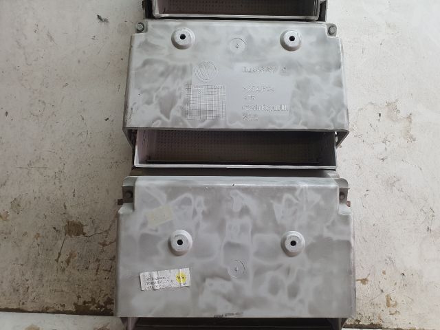 bontott VW TOURAN Középső Szemüvegtartó