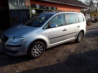 bontott VW TOURAN Kürt