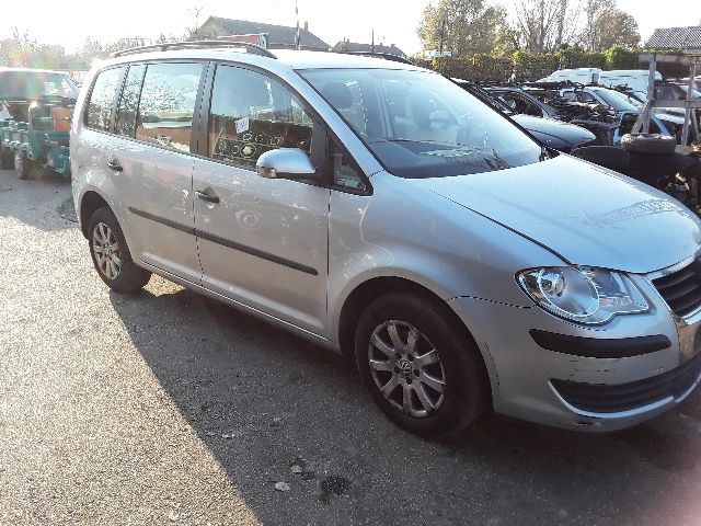 bontott VW TOURAN Kürt