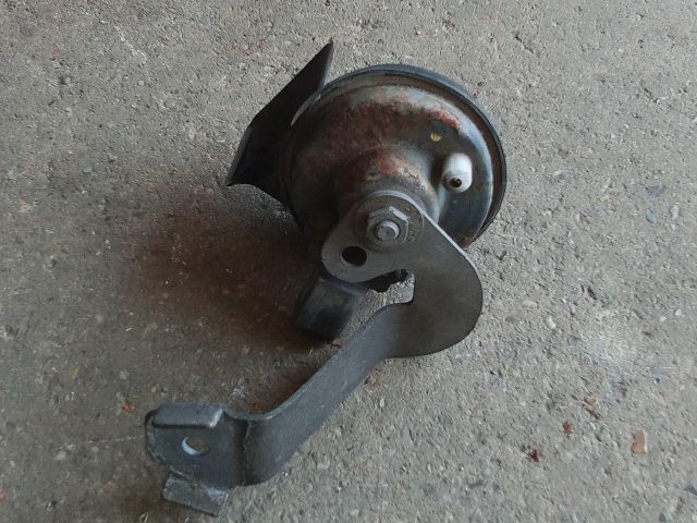 bontott VW TOURAN Kürt