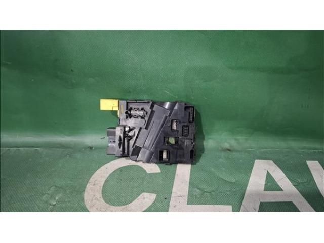 bontott VW TOURAN Lámpa Vezérlő