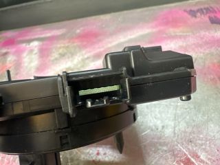 bontott VW TOURAN Légzsák Átvezető Szalagkábel