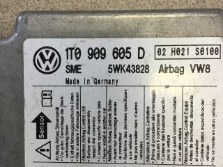 bontott VW TOURAN Légzsák Elektronika