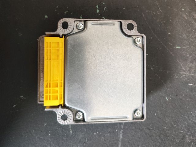 bontott VW TOURAN Légzsák Elektronika