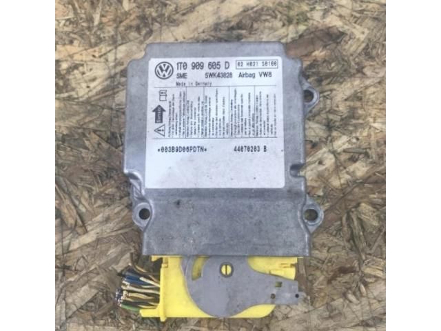 bontott VW TOURAN Légzsák Elektronika