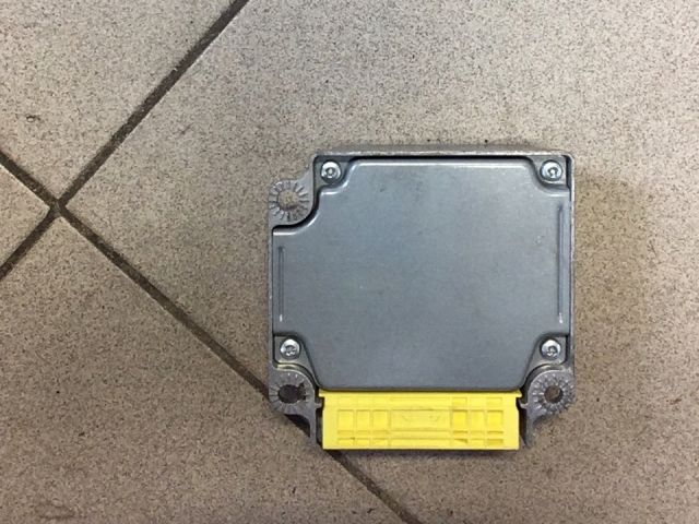 bontott VW TOURAN Légzsák Elektronika