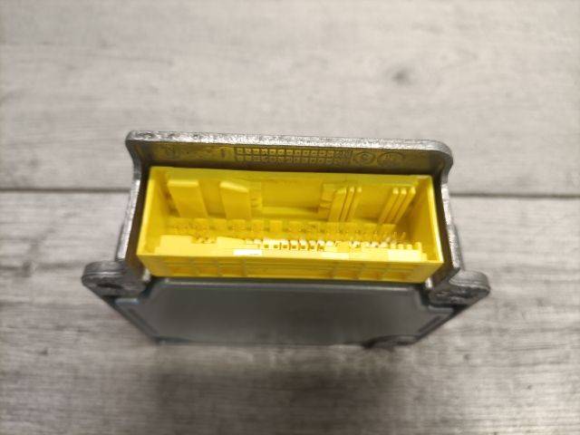 bontott VW TOURAN Légzsák Elektronika