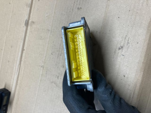 bontott VW TOURAN Légzsák Elektronika