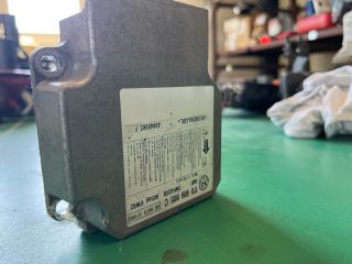 bontott VW TOURAN Légzsák Elektronika