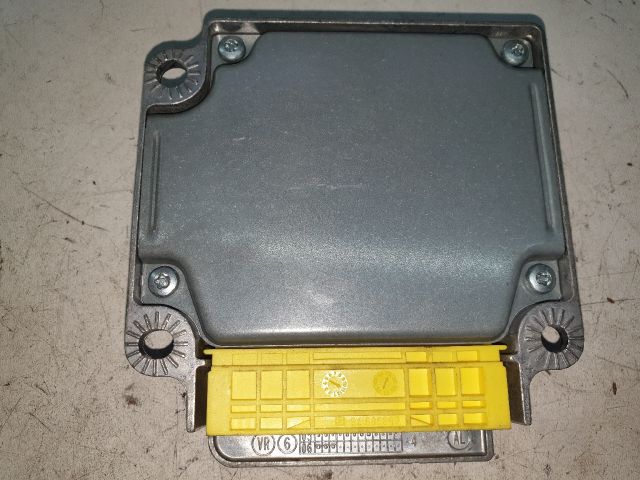 bontott VW TOURAN Légzsák Elektronika