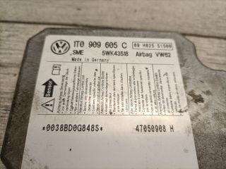 bontott VW TOURAN Légzsák Elektronika