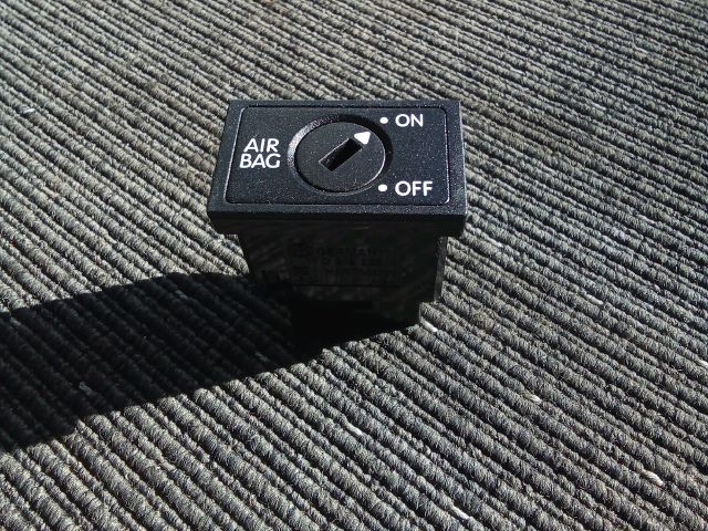 bontott VW TOURAN Légzsák Kapcsoló