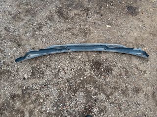 bontott VW TOURAN Levélrács