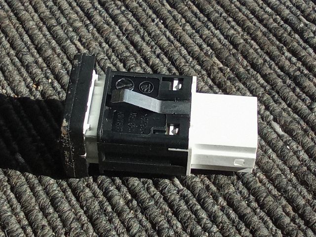 bontott VW TOURAN Menetstabilizátor Kapcsoló